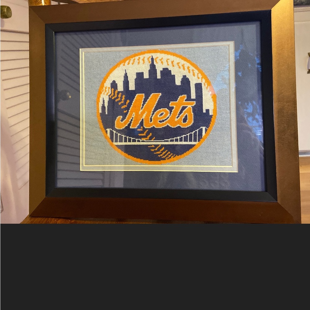 New York Mets Framed Embroidered Cross Stitch Picture